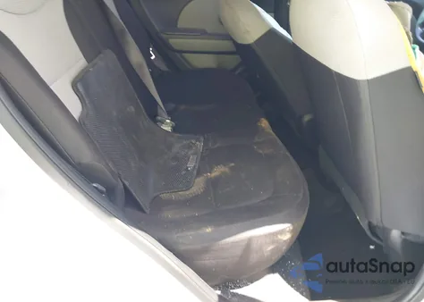 2018 Kia Soul z USA, uszkodzony, nr VIN KNDJN2A27J7607152